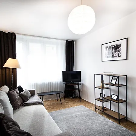 Saska Kepa Velvet Apartament Apartment